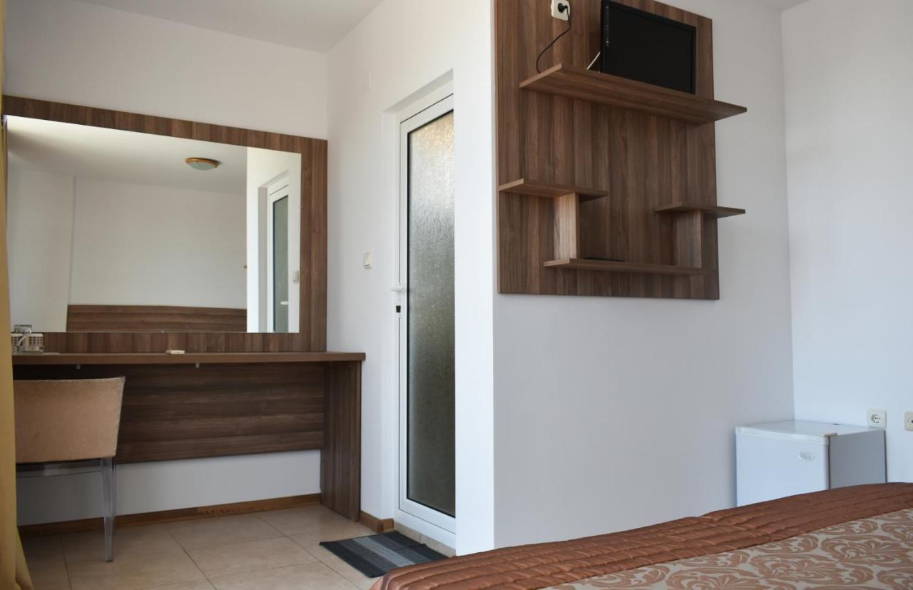 Time Out Hotel Sozopol Ngoại thất bức ảnh