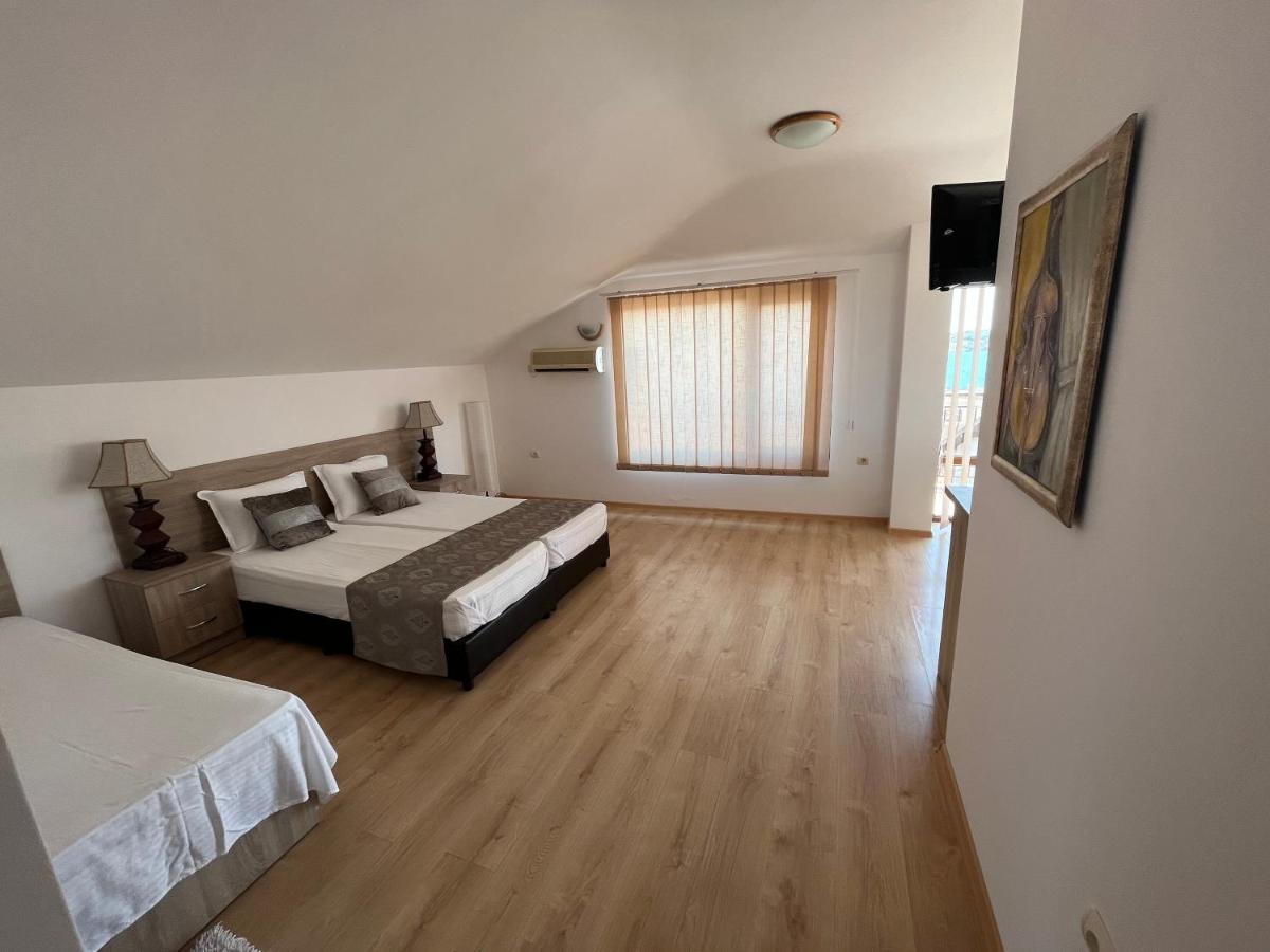 Time Out Hotel Sozopol Ngoại thất bức ảnh