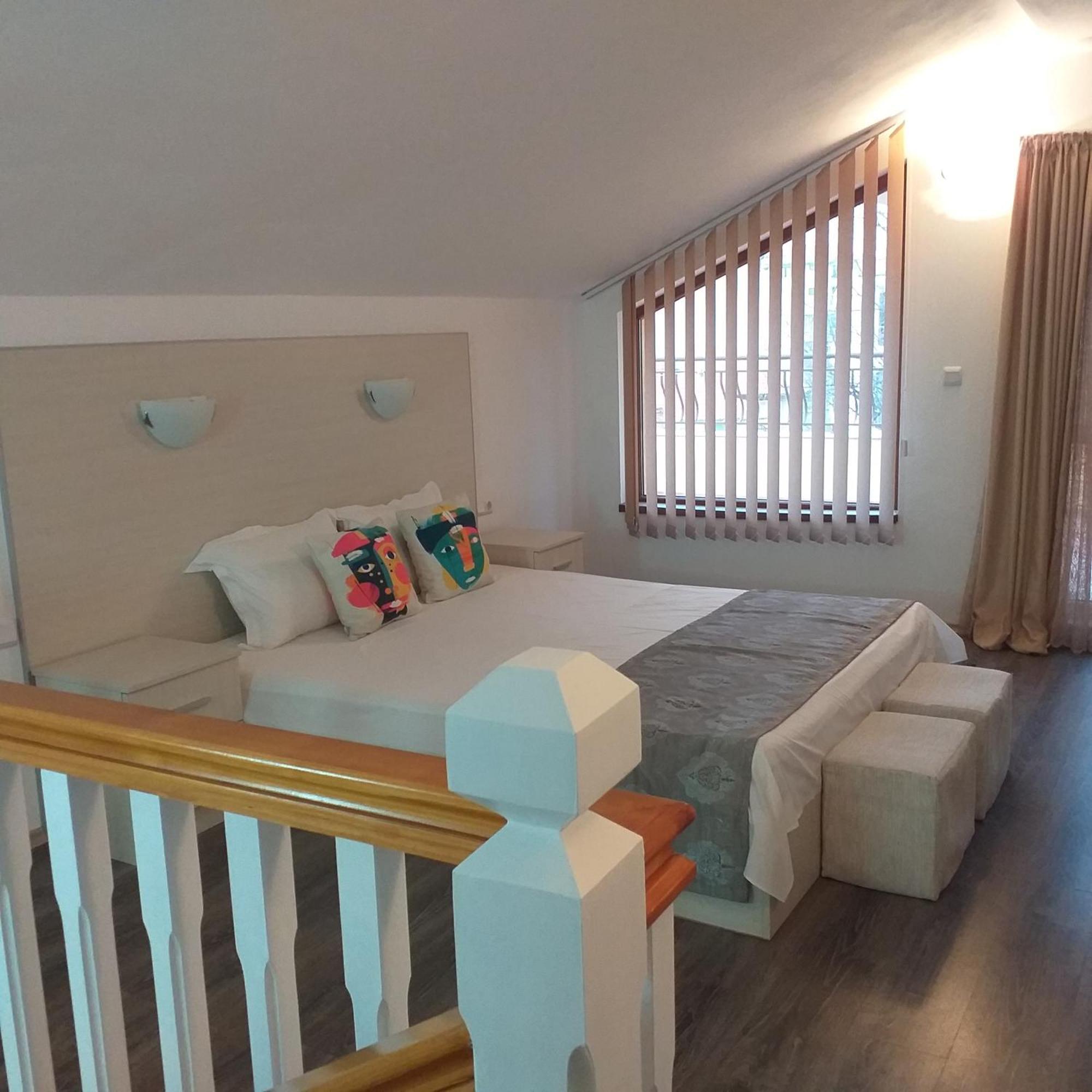 Time Out Hotel Sozopol Phòng bức ảnh